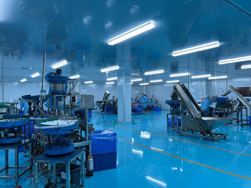 China FOSHAN QIJUNHONG PLASTIC PRODUCTS MANUFACTORY CO.,LTD company profile