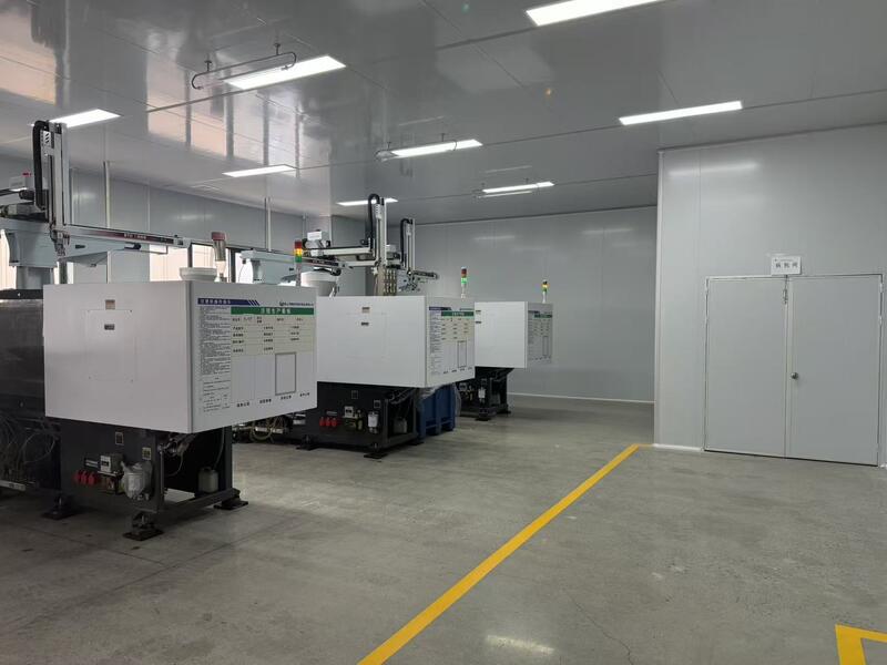 China FOSHAN QIJUNHONG PLASTIC PRODUCTS MANUFACTORY CO.,LTD company profile